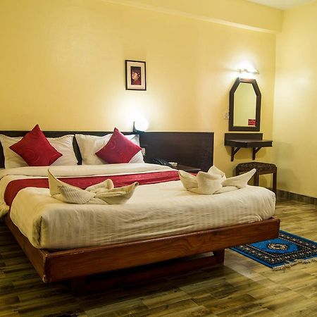 بوكْرا Hotel Meera المظهر الخارجي الصورة