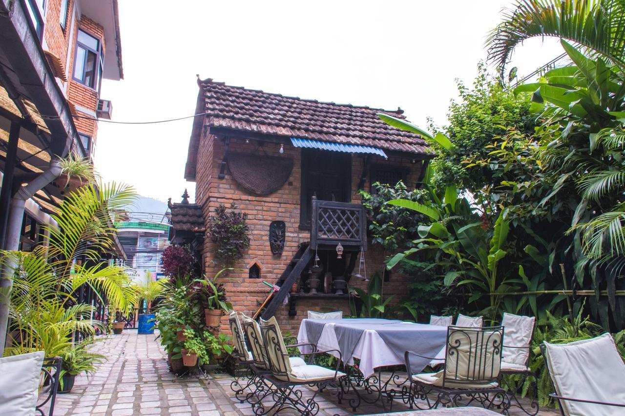 بوكْرا Hotel Meera المظهر الخارجي الصورة