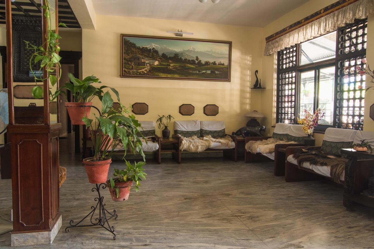 بوكْرا Hotel Meera المظهر الخارجي الصورة